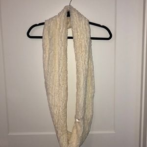 cream faux fur infinity scarf